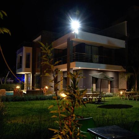 La Perle De L'Ourika Hotel Bagian luar foto